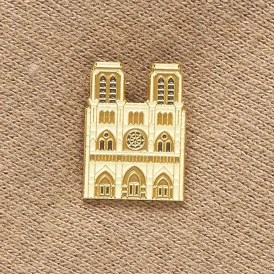 Decorative frescoes - Pin Notre Dame - ILARIA.I