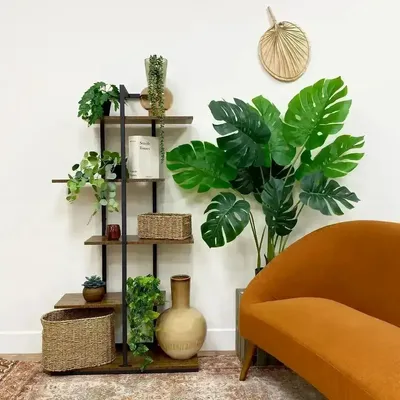 Décorations florales - Monstera artificiel 10 feuilles “toucher naturel” pot plastique noir - ILARIA.I