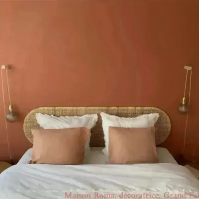 Decorative wall frescoes - Painting Plays with Kisses - ILARIA.I