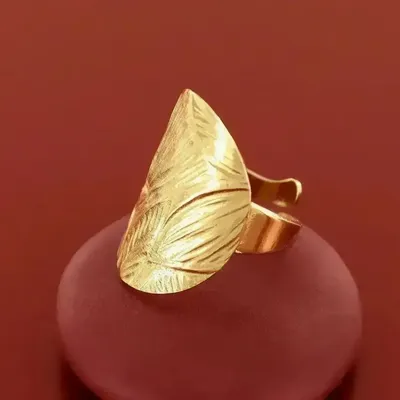 Bijoux - BAGUE HIBISCUS COULEUR DORE DORE - ILARIA.I