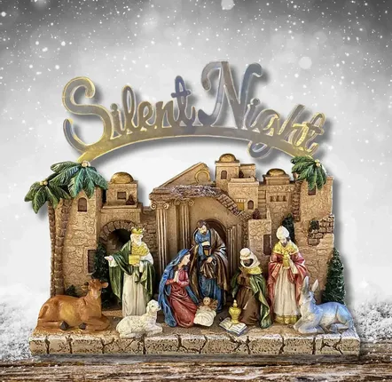 Crèches et santons - Crèche Colorée – Arche « Silent Night » avec Décor de Village - LES LUMIERES DU TEMPS