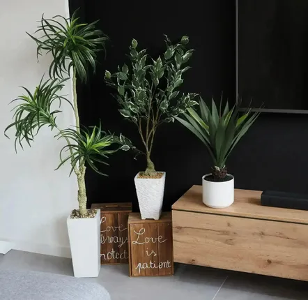 Décorations florales - Ficus artificiel en pot céramique blanc mat - ILARIA.I