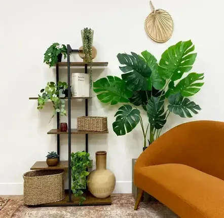 Décorations florales - Monstera artificiel 10 feuilles “toucher naturel” pot plastique noir - ILARIA.I