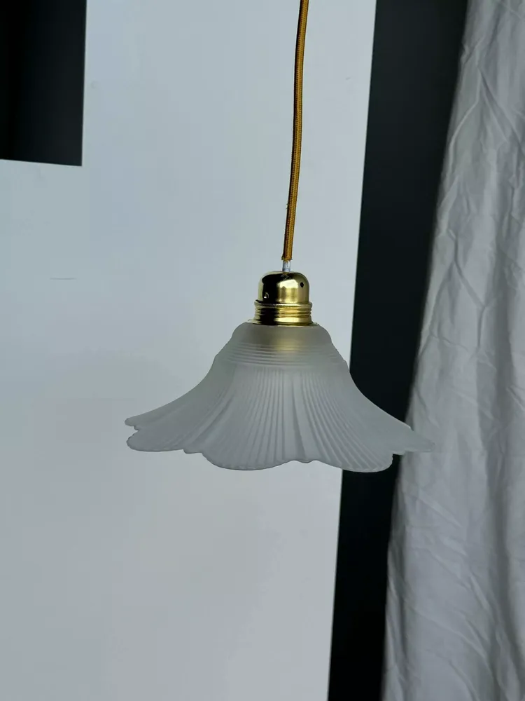 Abat-jours - Abat jour vintage en verre en forme de fleur - LES NOUVELLES GAMBETTES TEST 29/04