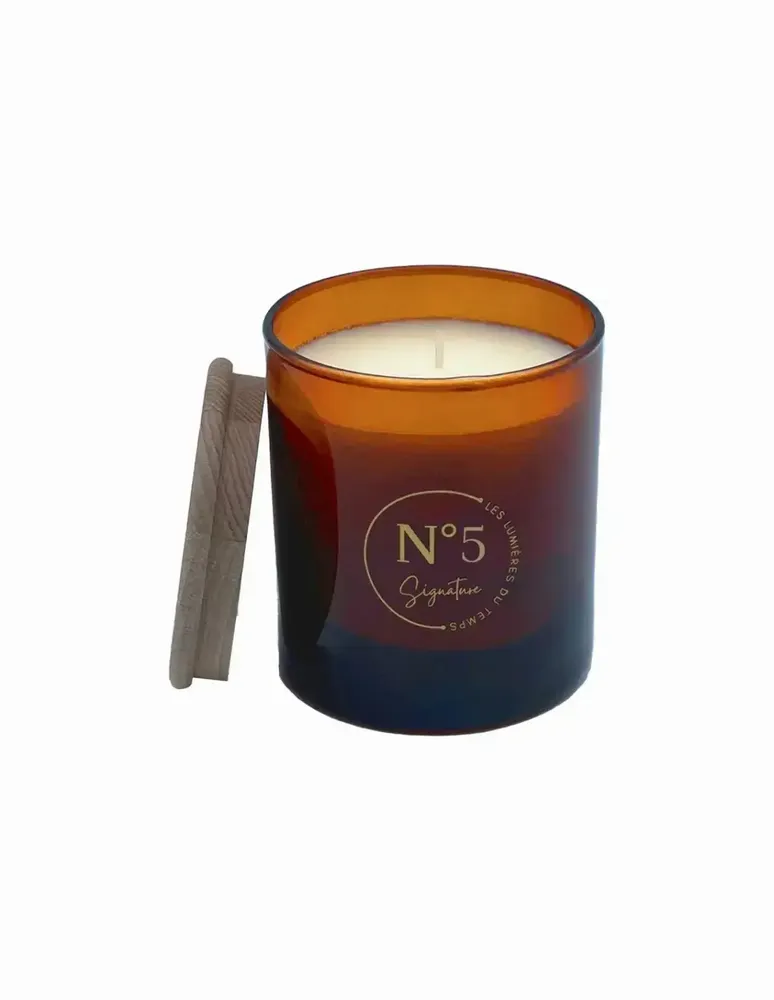 Bougies - Bougie Signature 290 g N°5 Souvenir d'Enfance - LES LUMIERES DU TEMPS