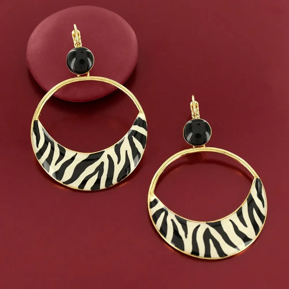 Jewelry - ALFRED SLEEPING BED, GOLD AND BLACK - ILARIA.I