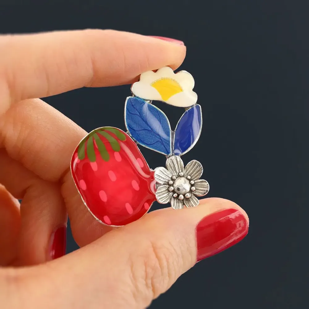 Jewelry - DELICE BROOCH, SILVER AND RED COLOUR - ILARIA.I