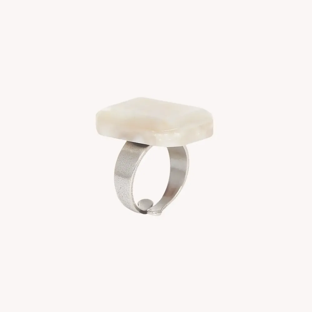 Bijoux - Bague ajustable nacre blanche - Milos - ILARIA.I