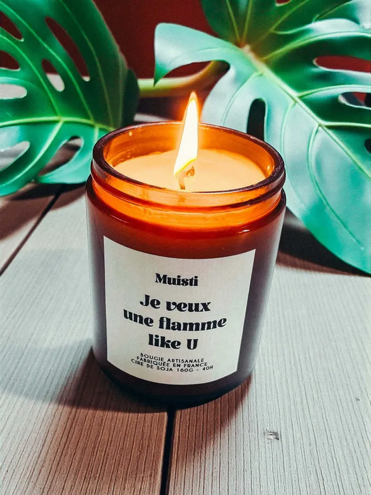 Objets de décoration - Bougie Parfumée - Je veux une flamme like U - Musc blanc – 160g - ILARIA.I