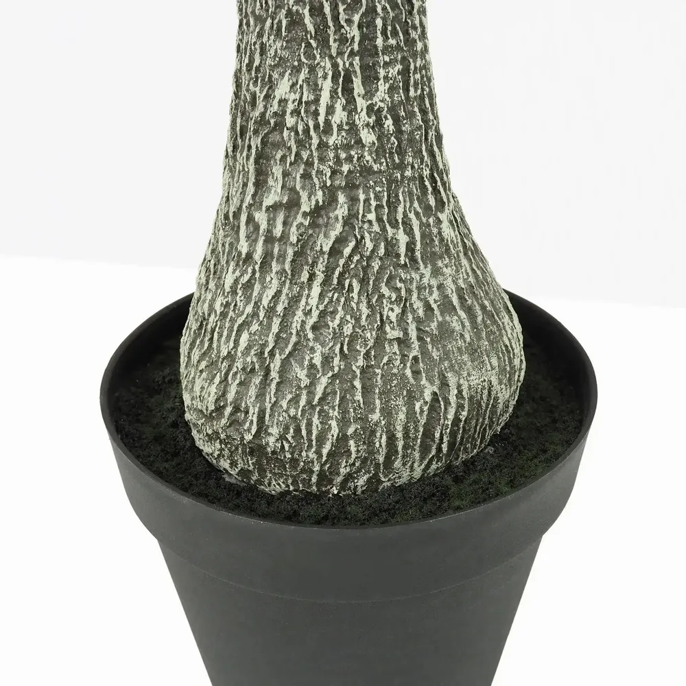 Décorations florales - Yucca artificiel effet naturel en pot plastique noir - ILARIA.I