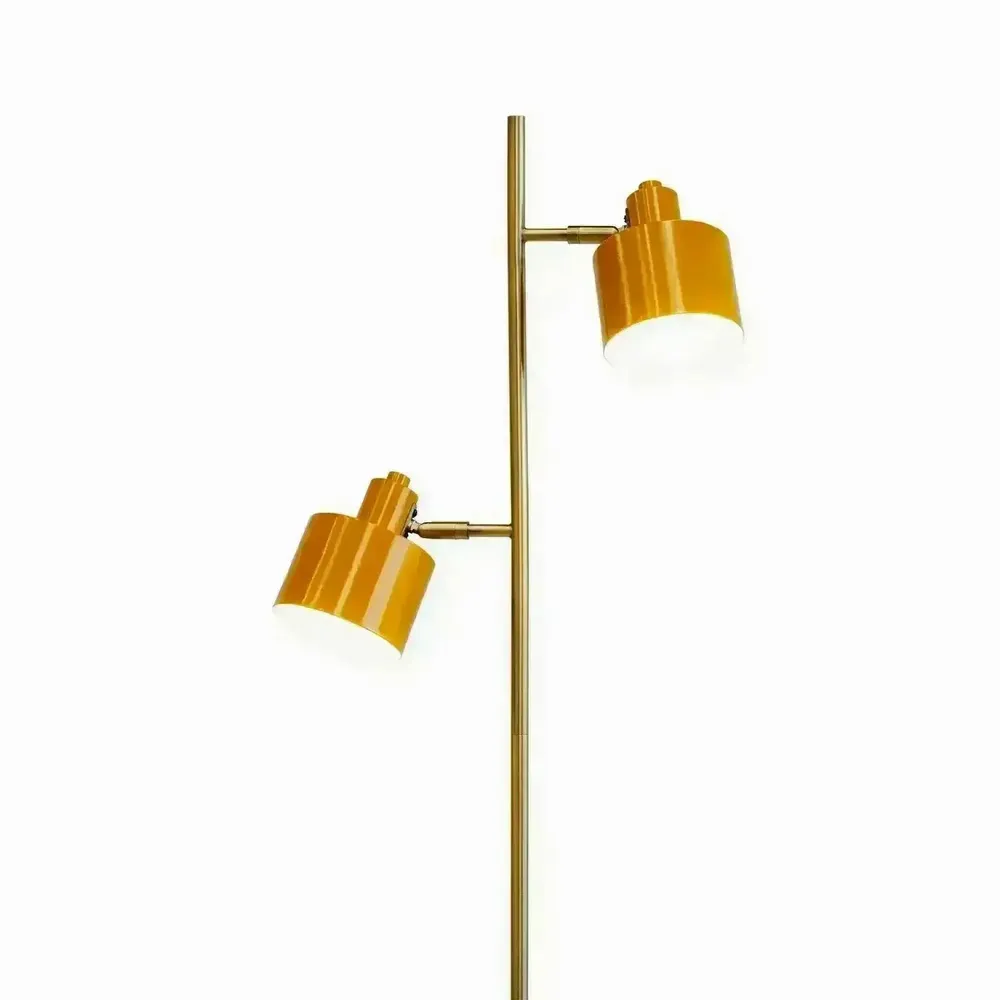 Knives - test pack shot floor lamp - ILARIA.I