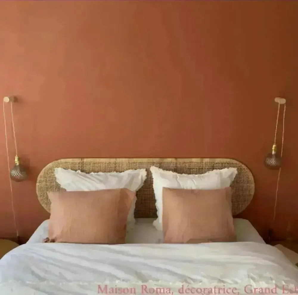 Decorative wall frescoes - Painting Plays with Kisses - ILARIA.I