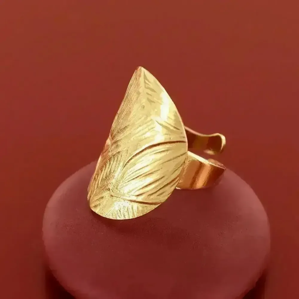 Bijoux - BAGUE HIBISCUS COULEUR DORE DORE - ILARIA.I