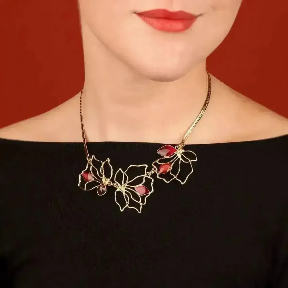 Jewelry - Rose gold hibiscus necklace - ILARIA.I