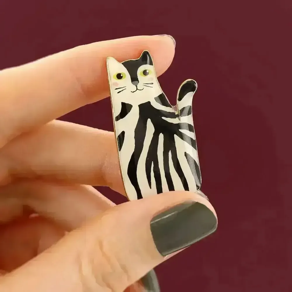 Jewelry - ALFRED BROOCH, GOLD AND BLACK - ILARIA.I