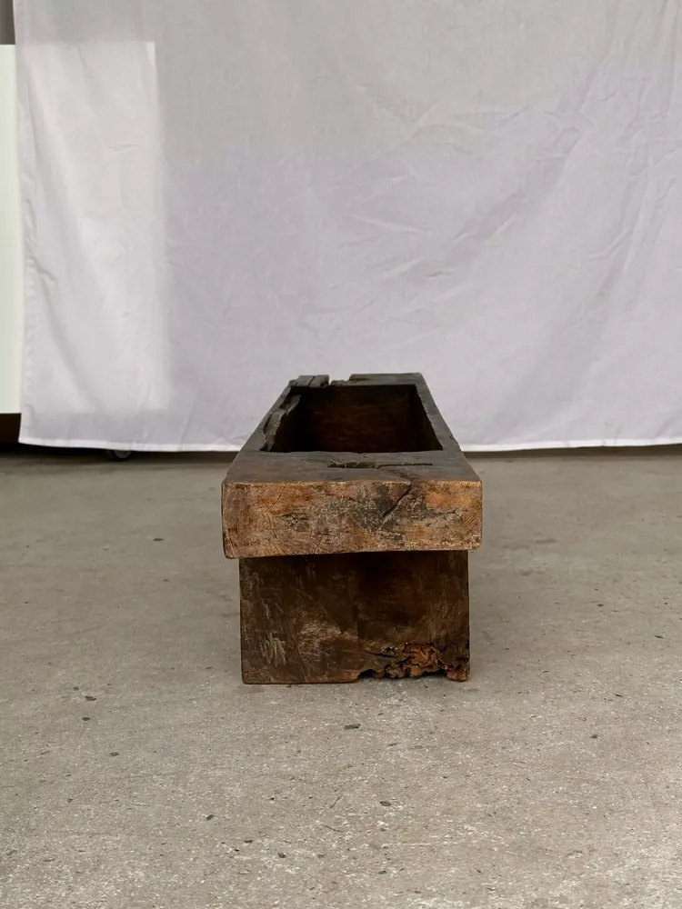 Caskets and boxes - Ancien coffre traditionnel en teck asiatique pour la conservation du riz - M.A. SALGUEIRO